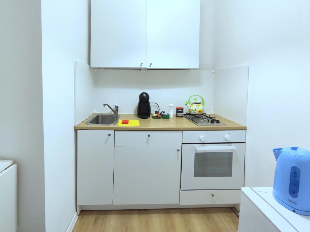 Apartament Rondo Onz ワルシャワ エクステリア 写真