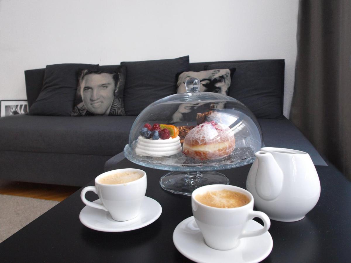 Apartament Rondo Onz ワルシャワ エクステリア 写真