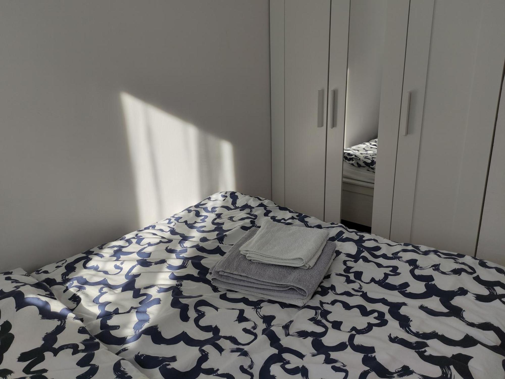 Apartament Rondo Onz ワルシャワ エクステリア 写真