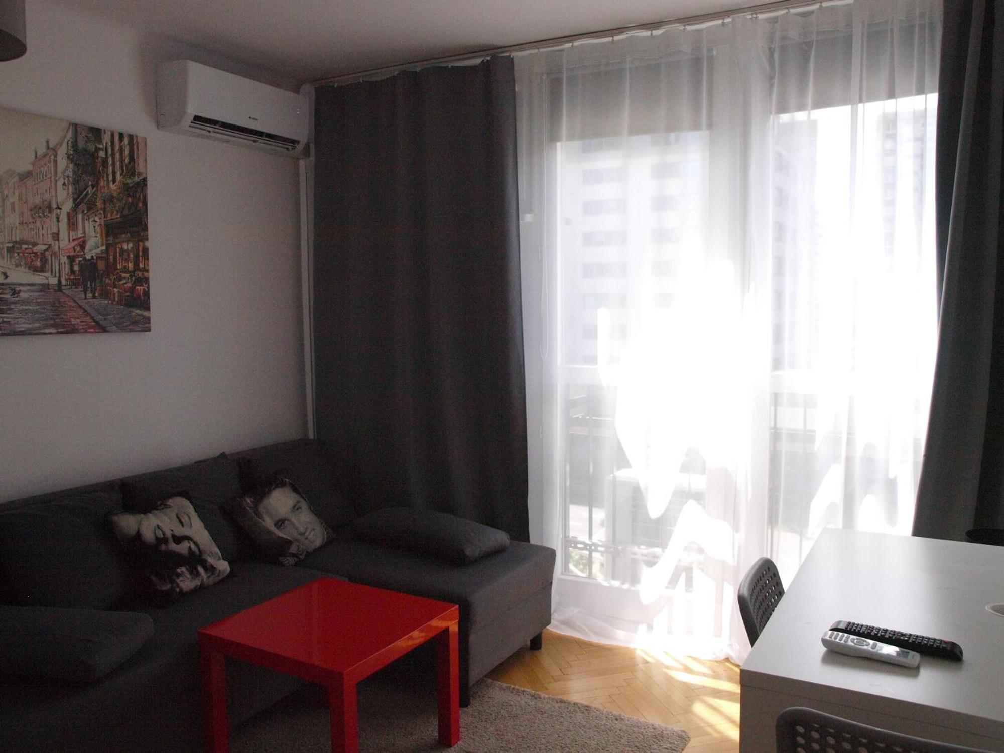 Apartament Rondo Onz ワルシャワ エクステリア 写真
