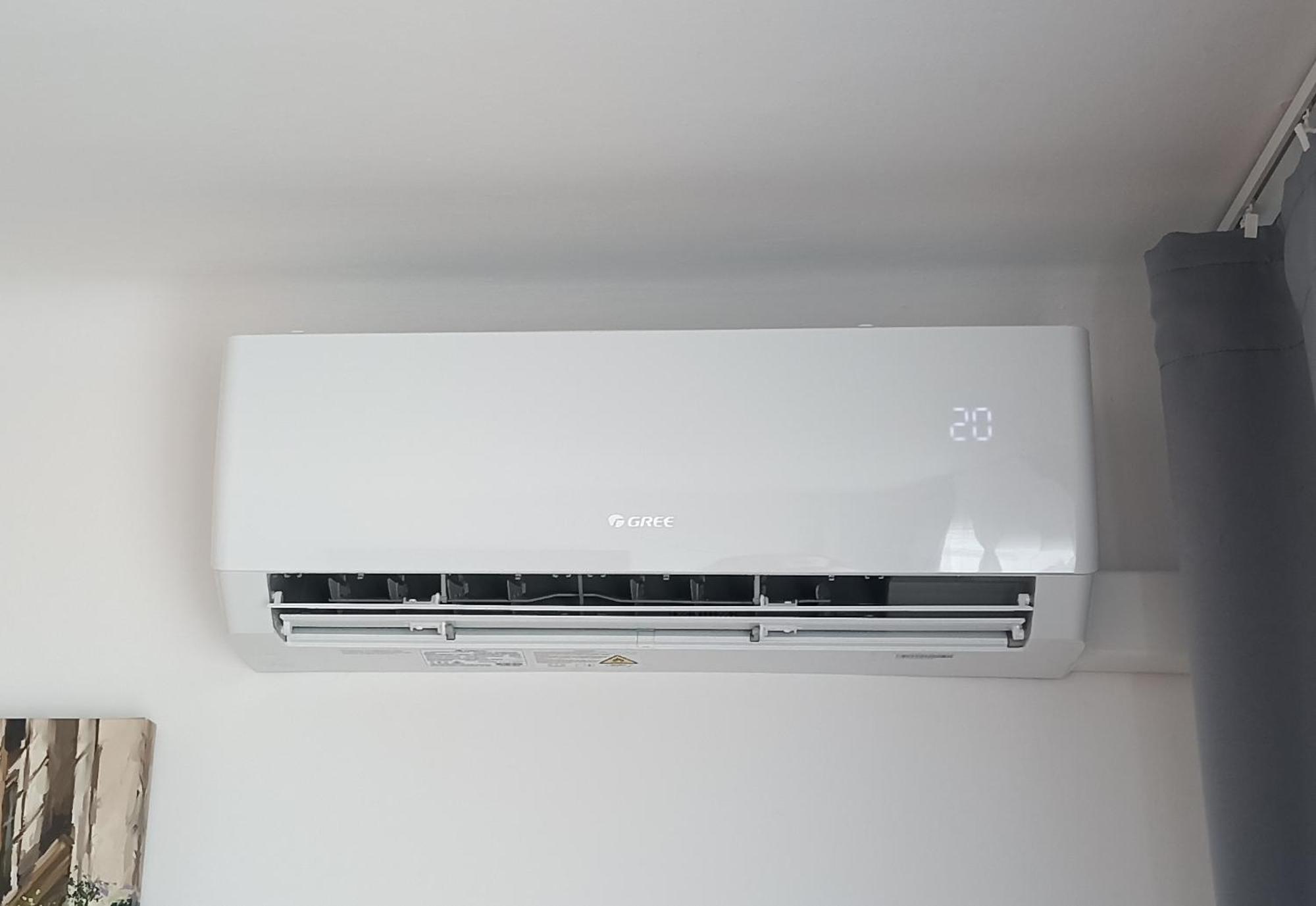 Apartament Rondo Onz ワルシャワ エクステリア 写真